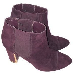 Unisa suede ankle booties burgundy 8